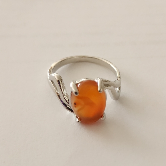 Ring Fashion Jewelry Amber and Alloy size 10 NWT - Picture 4 of 6